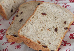 オレンジとレーズンの紅茶パン 写真